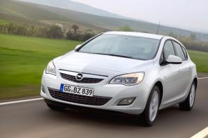 Opel Astra ecoFLEX 2010 года